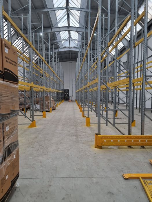 Rafturi metalice industriale reglabile la cela  mai bună preț