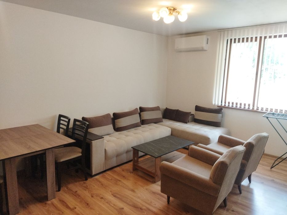 Дава се под наем Двустаен апартамент в Смолян, Невястата - 60 кв.м за 255 € - Снимка #1