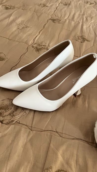 Продам полусопоги и туфли б/у