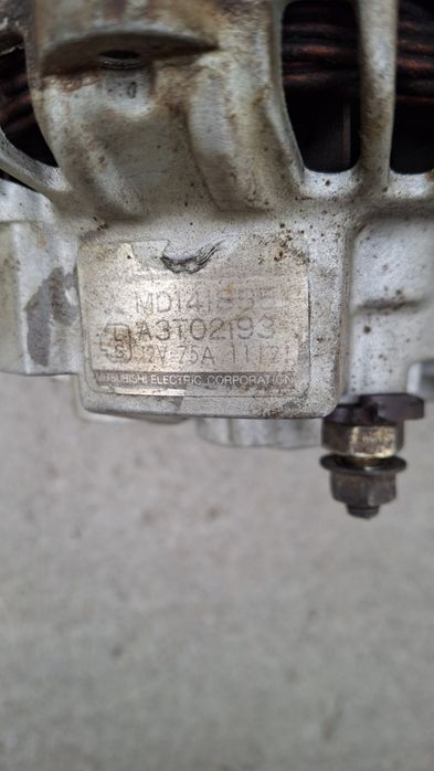 Генератор Mitsubishi Pajero