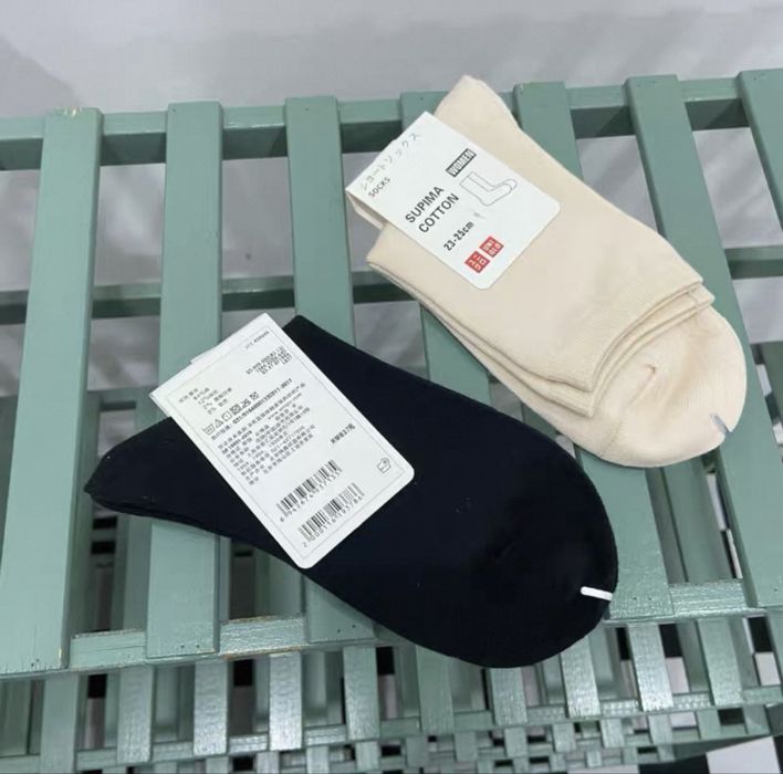 Носочки от бренда Юникло