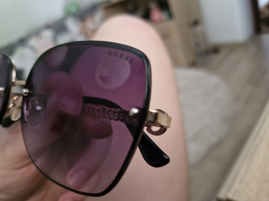 Ochelari de soare dama de la Guess