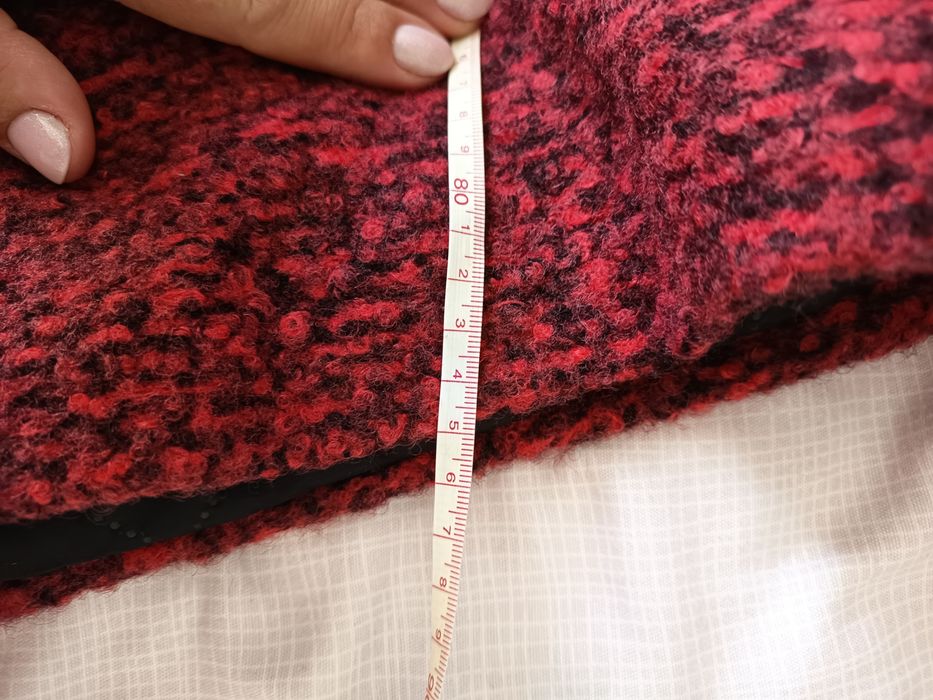 Pardesiu Nou Dama rosu