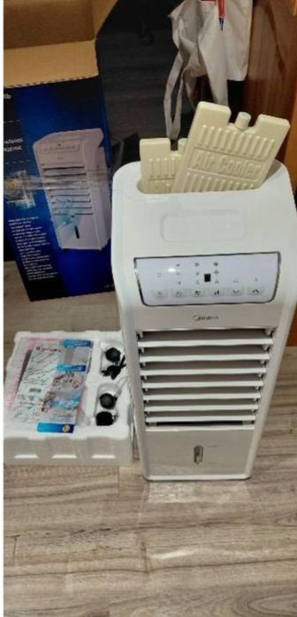 Воздухоохладитель Midea AC100-A