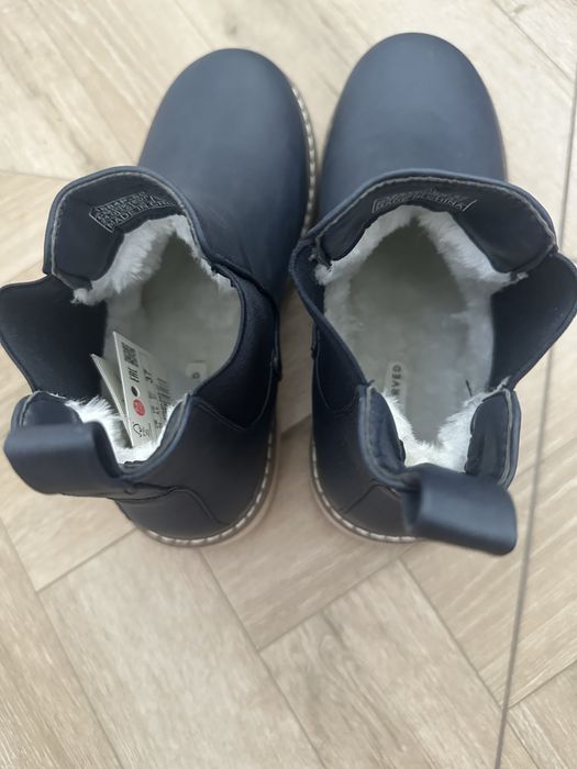 Ghete Reserved, baieti, albastru, noi, cu eticheta, 37
