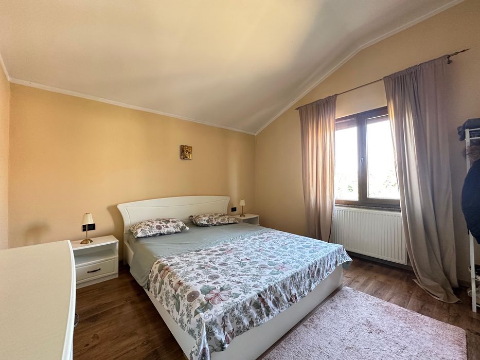 Duplex, în zona Bujac