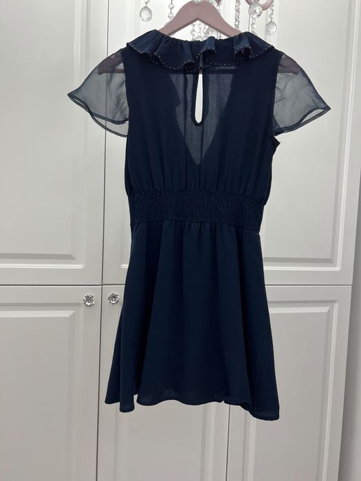 Vand rochie cu margele