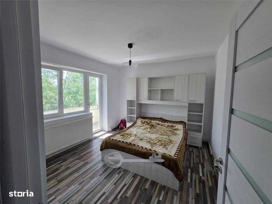 Apartament 2 camere Podu Ros-Sos. Nationala - renovat complet