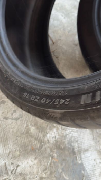 2бр. Летни гуми Michelin 245/40/18