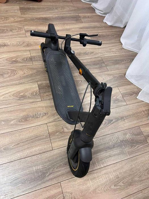 Ninebot KickScooter MAX G2