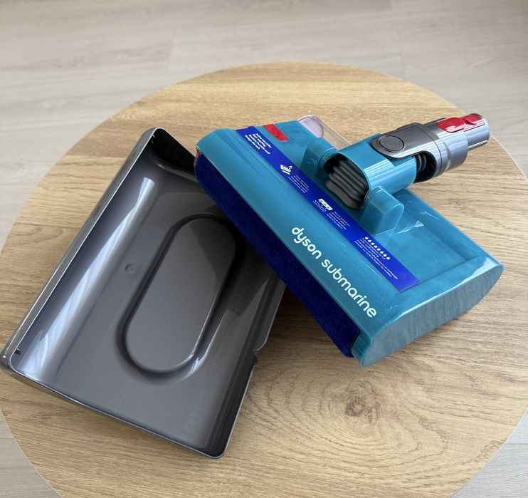 Mop nou-nouț pentru Dyson Submarine