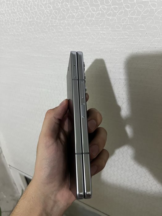 Samsung Z fold 5  256gb