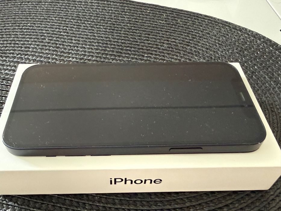 iPhone 12  128  GB