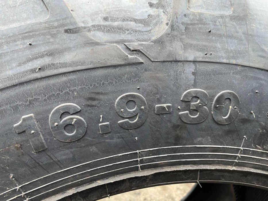 16.9-30 anvelope noi cu 10 pliuri marca OZKA pentru tractor spate