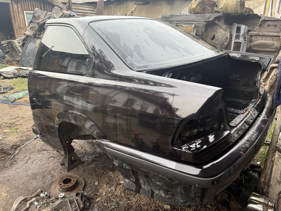 Е36 купе на распил машина