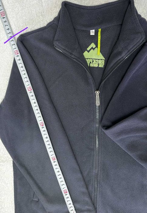 Продам детские вещи