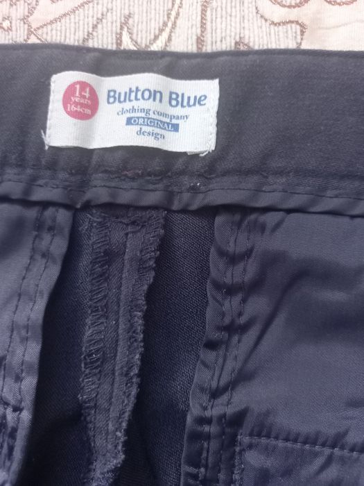 Продам школьные брюки