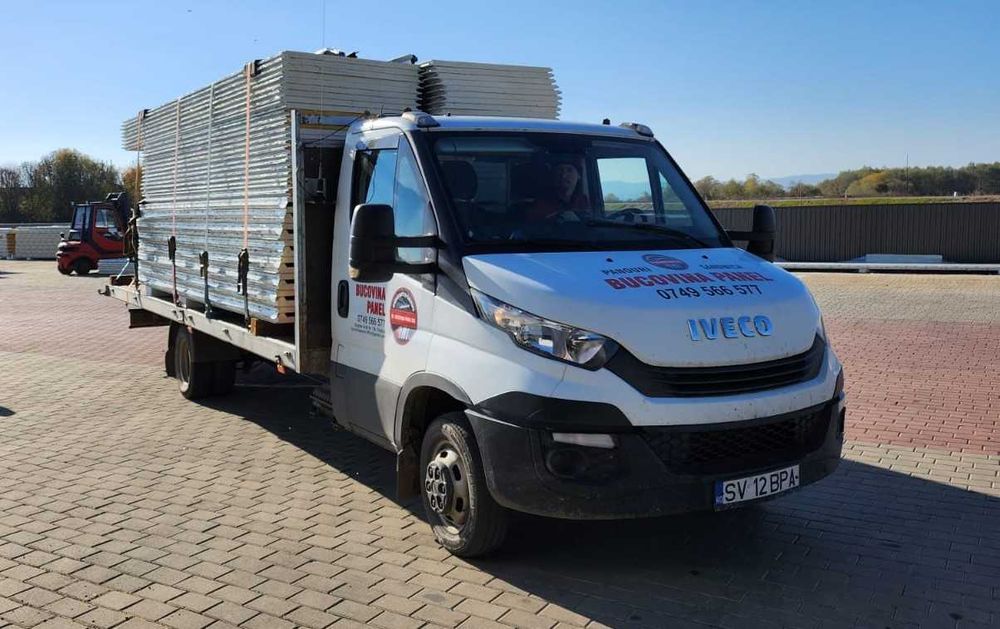 Panouri sandwich / policarbonat / tabla cutata / accesorii