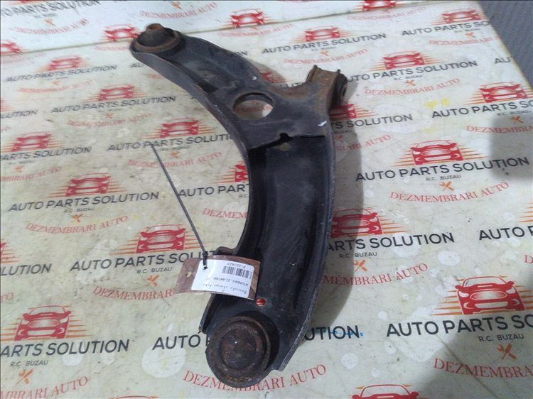 bascula stanga fata hyundai elantra