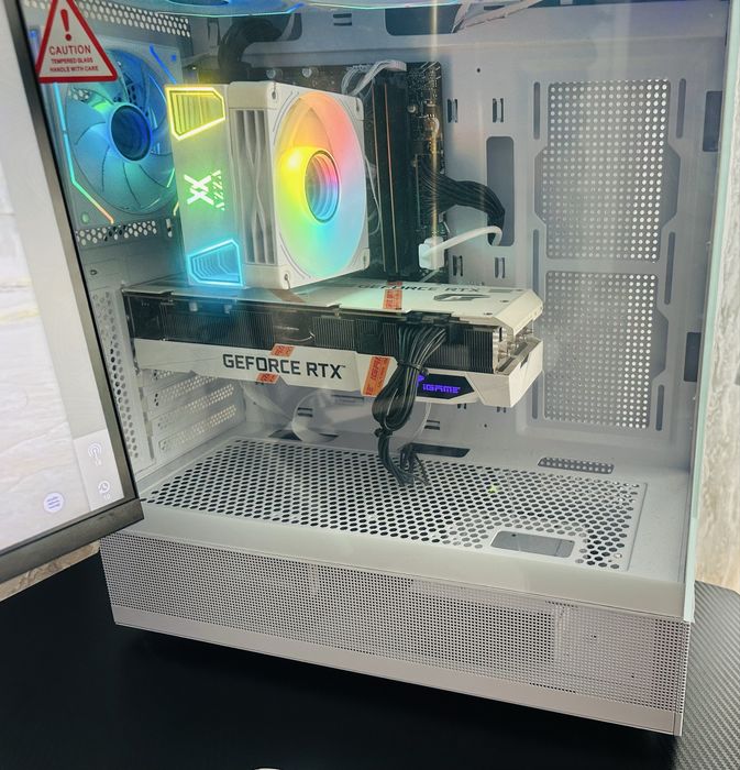 Мощный Игровой Компьютер Комплект (Белая)