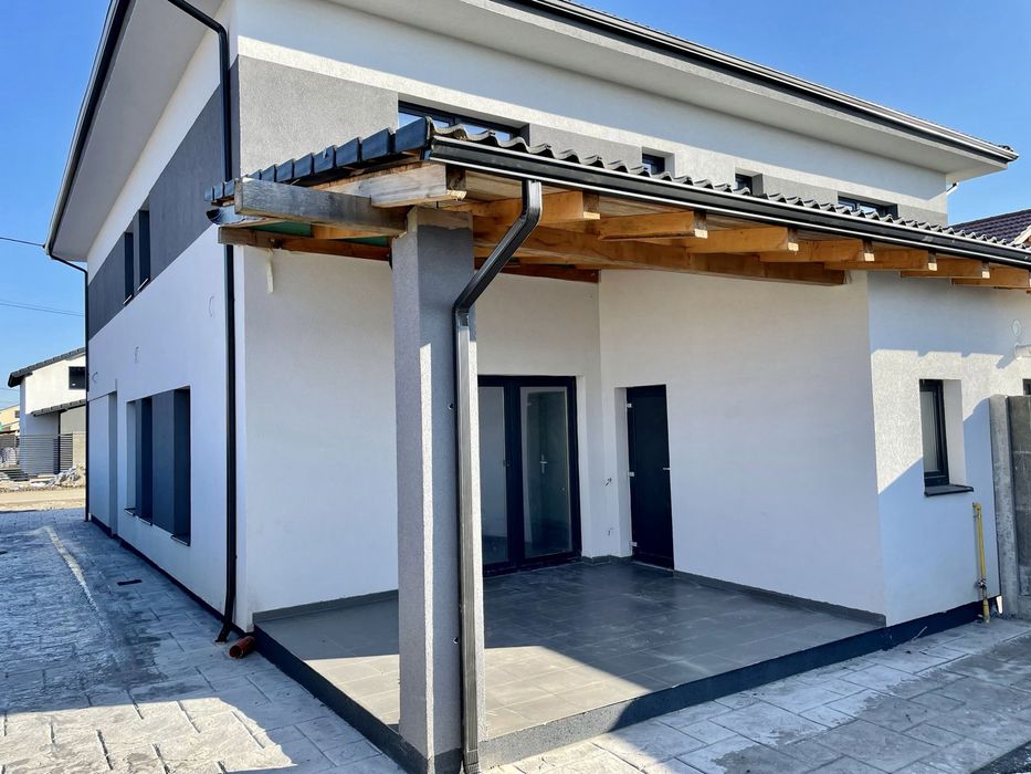 Vand duplex Bazosu Nou