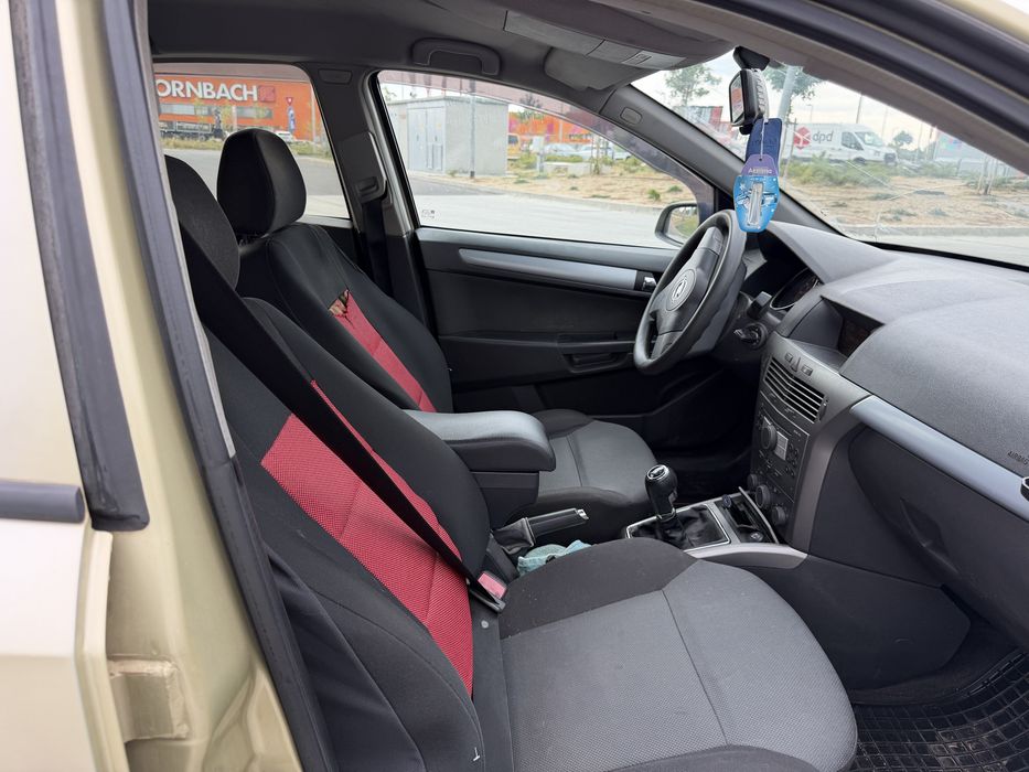 Opel Astra H/1.4 Benzina/Cititi anuntul