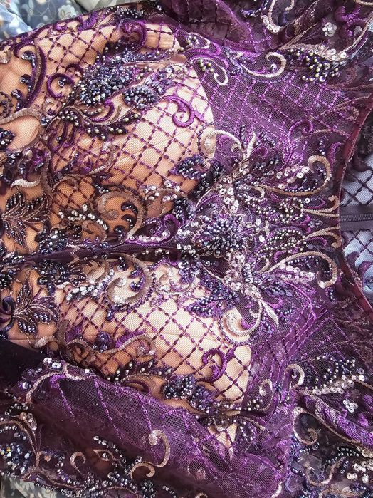 Rochie de seara mov,  White Lady