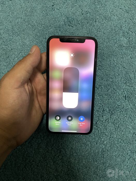 Sotiladi iPhone 11 pro