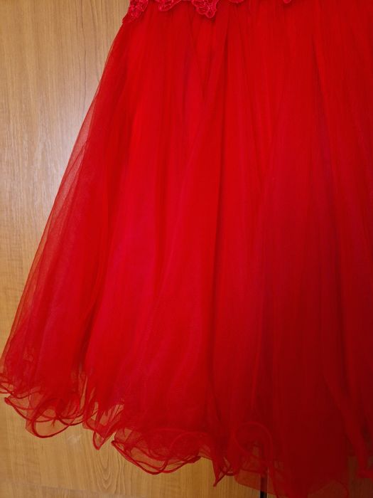 Vând rochie de nunta/botez/bal