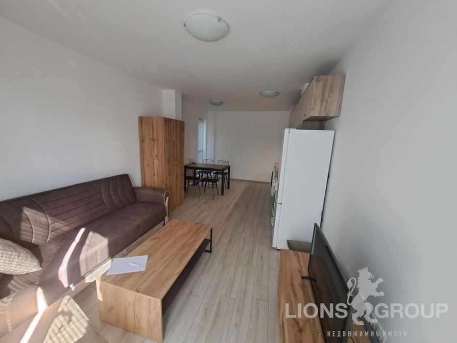 Дава се под наем Двустаен апартамент в Варна, Левски - 65 кв.м за 498.27 € - Снимка #1