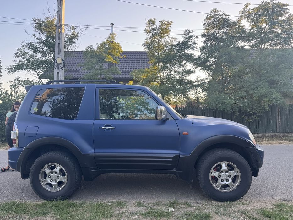 Pajero  Autoutilitara in acte cu 4locuri