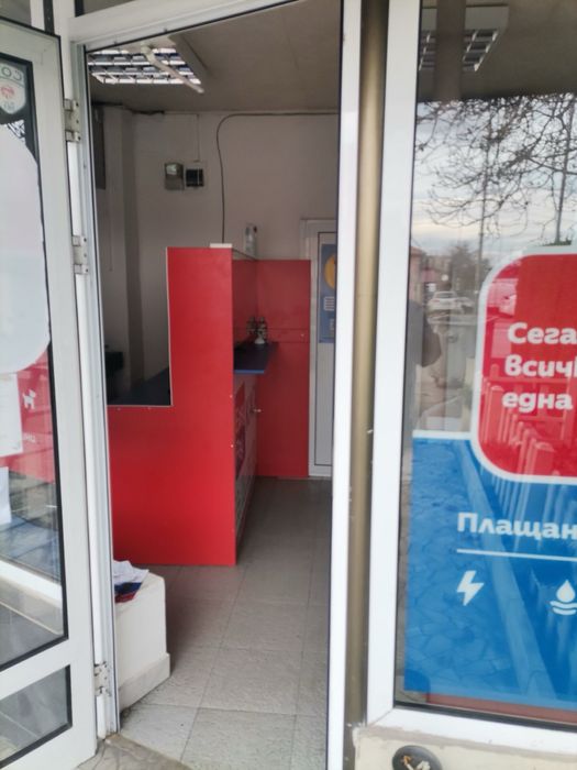 Дава се под наем Магазин в София, Люлин 8 - 10 кв.м за 298.86 € - Снимка #2