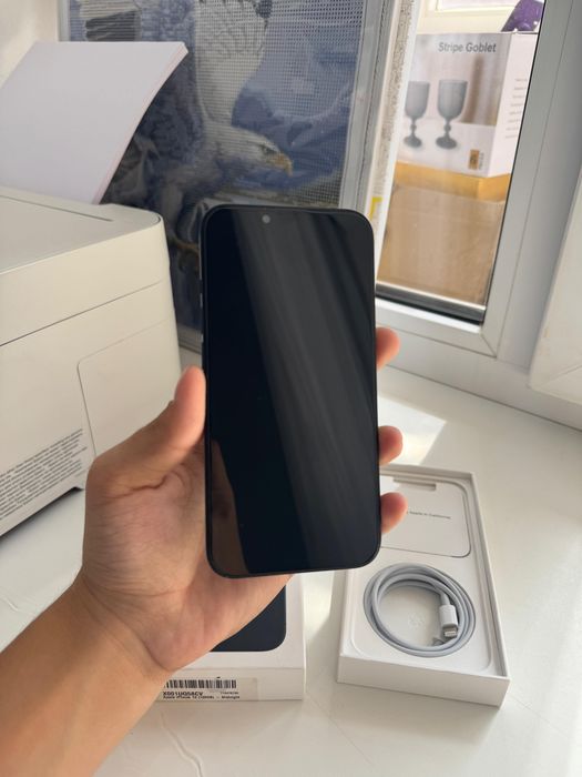 Iphone13. 128gb.