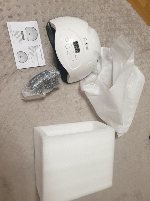 Лампа за гел лак