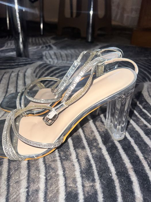 Дамски токчета блестящи