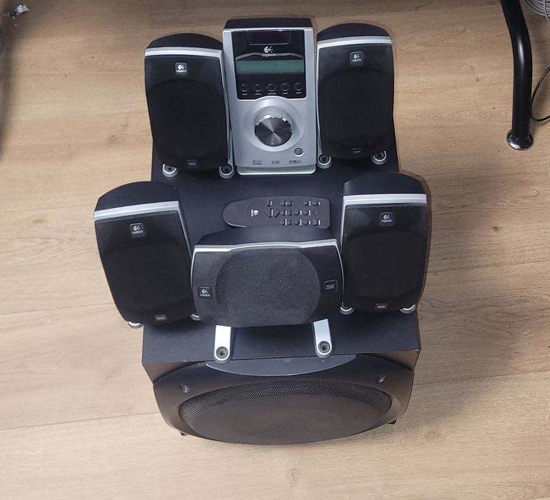 Sistem audio Logitech Z5500