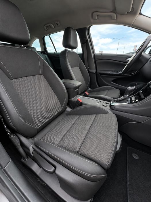 OPEL Astra 2018 — imagine 4