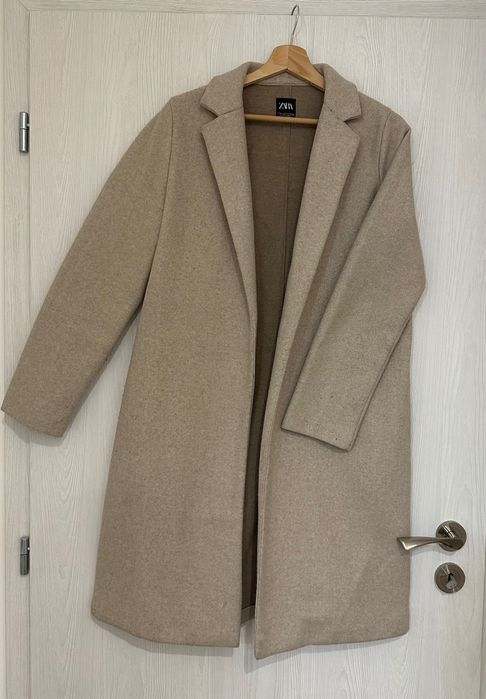 Zara Женско Палто