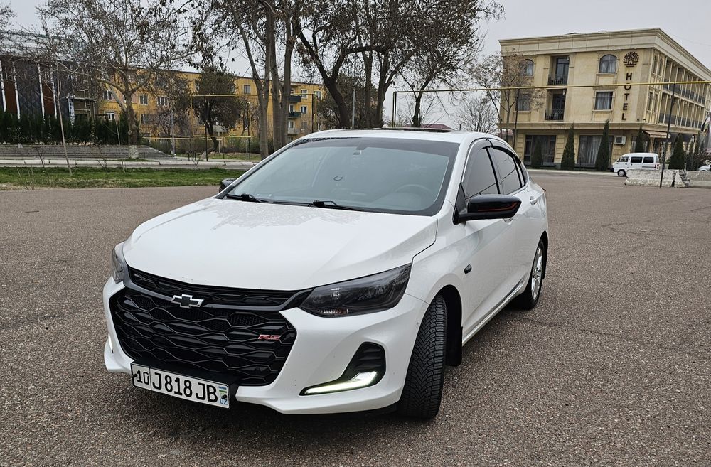 Срочно продается Chevrolet onix Premier 2 Turbo AT PLUS wo C68