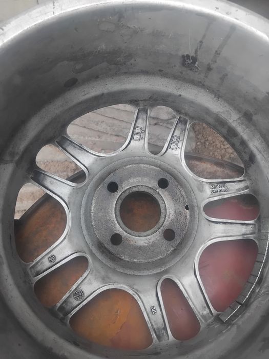 Продам диски на 16 разболтовка 4-100