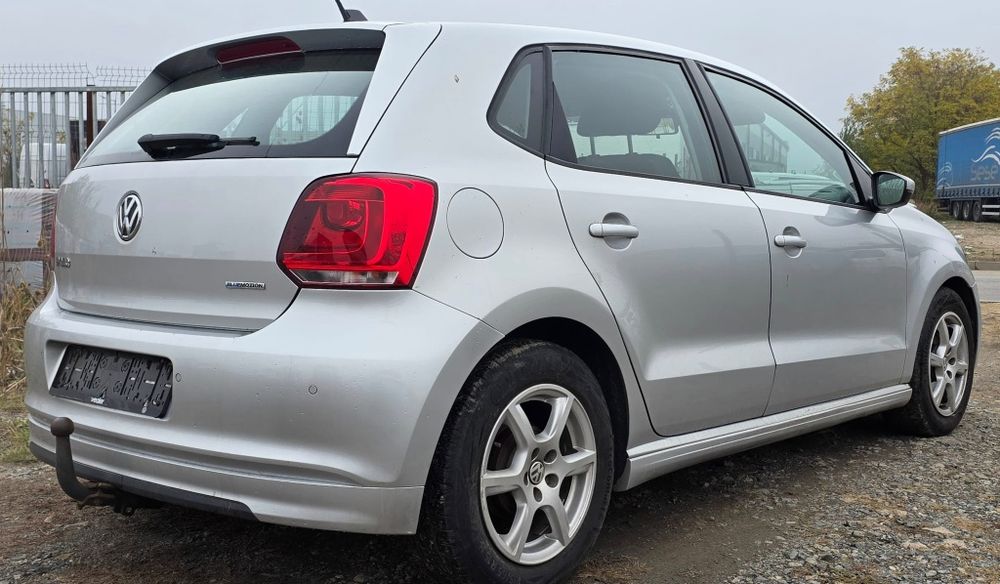 VOLKSWAGEN Polo 2010 — imagine 2