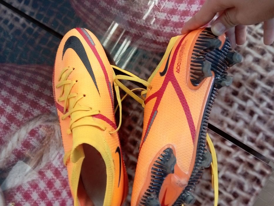 Бутсы хорошего качества