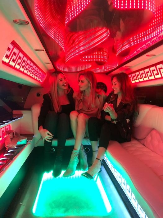 Пиокат лимузинов vipcar.kz