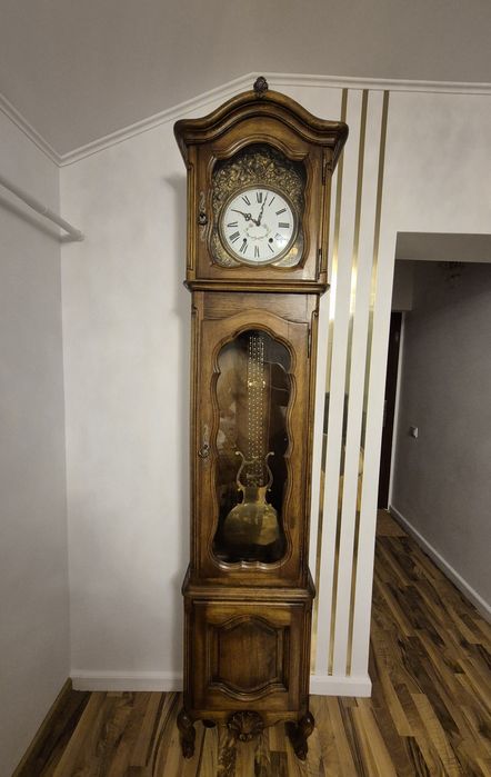 Ceas de podea cu pendul