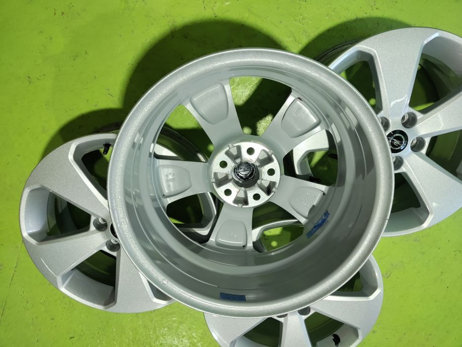 17 5x105 Opel Mokka Astra лети джанти 5х105 Опел мока астра
