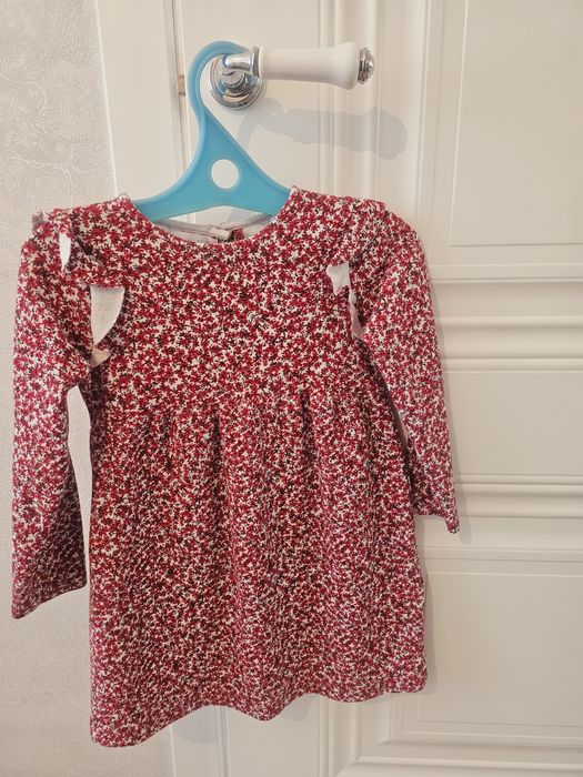 Много детских вещей на девочку 4-7 лет