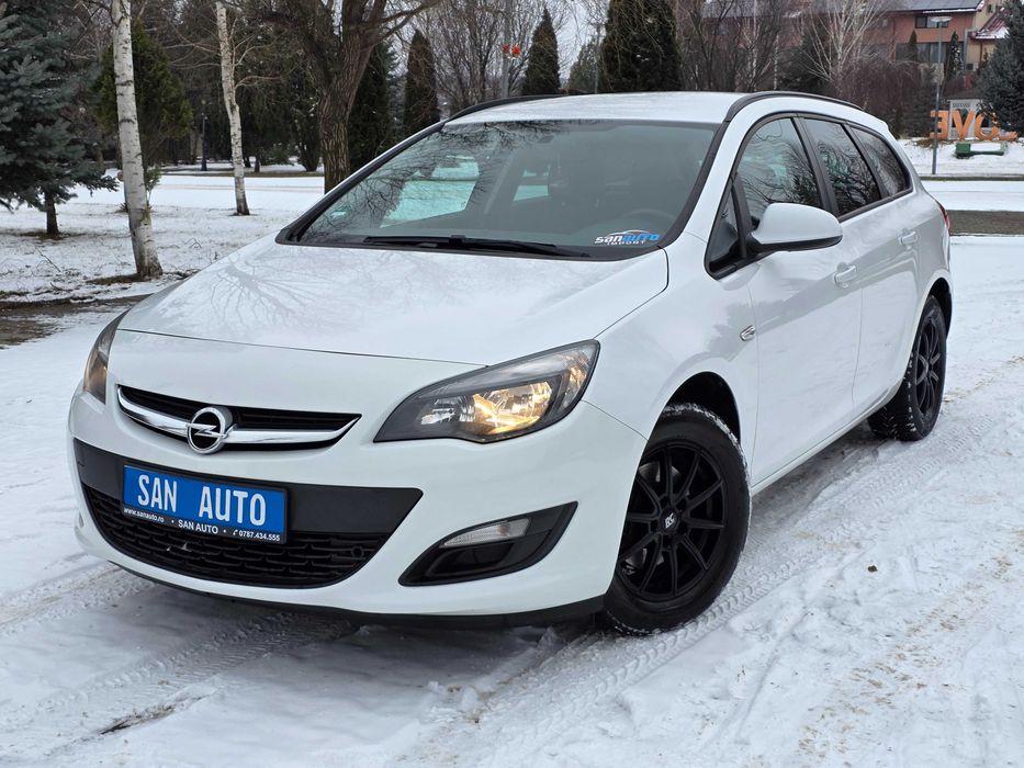 Opel Astra 2015 1.6 CDTI 110 CP euro 6 / RATE fara avans