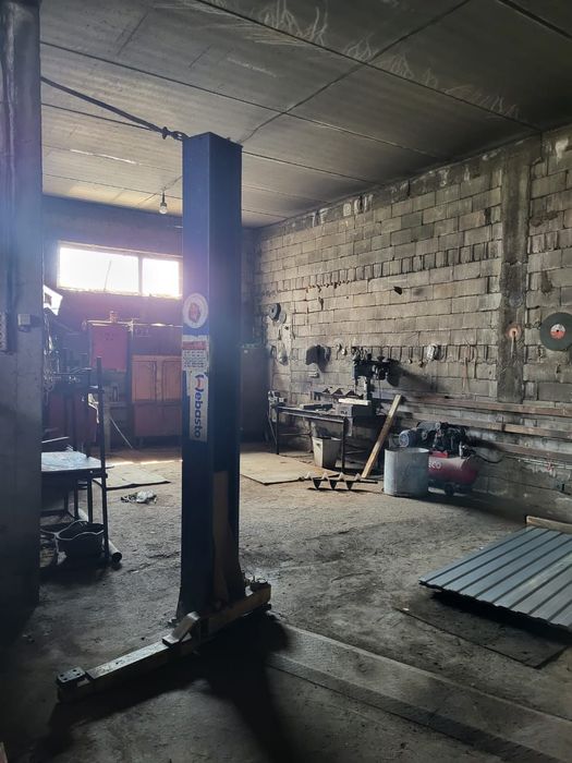 Подъемник двух стоечный