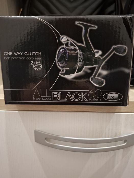 Риболовна макара за дънен риболов - нова!