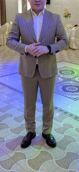 Костюмы тройки